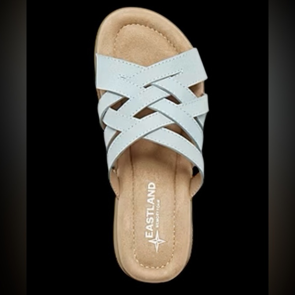 Women's Eastland Hazel Flat Sandals memory foam Light Blue / Grey  NWOB size 8